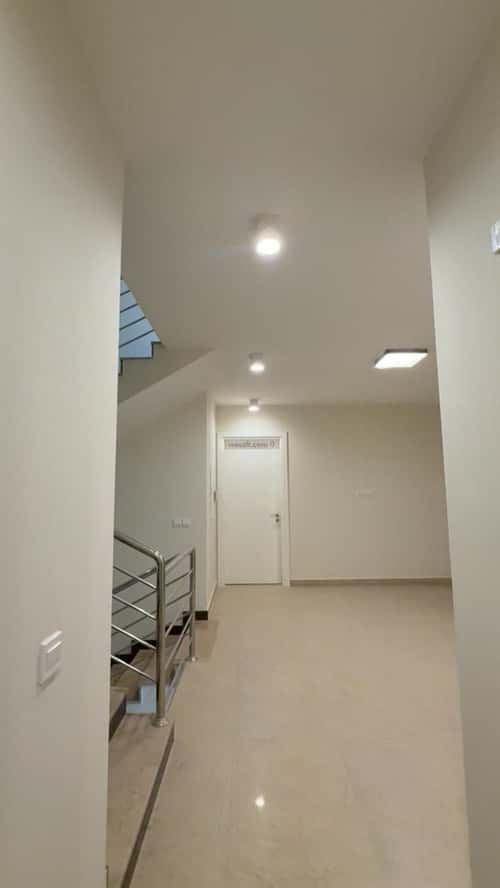 7 bedroom villa in Al Rimal 2