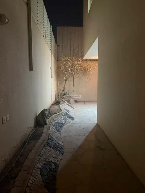 10 bedroom villa in Al Sahafah 12