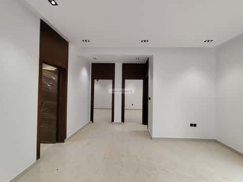 5 bedroom floor in Tuwaiq 2