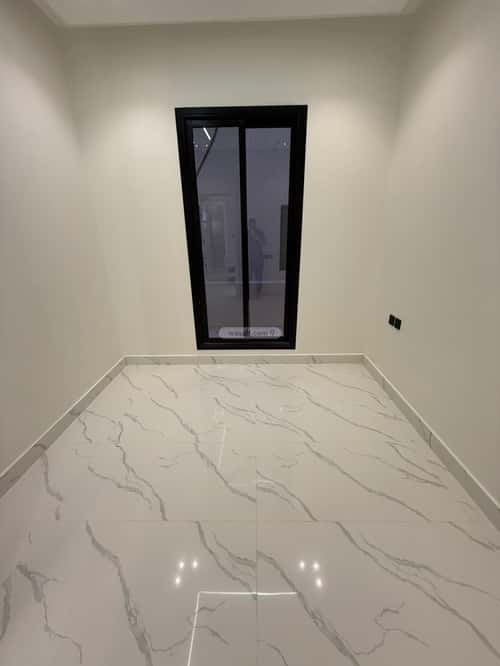 5 bedroom apartment in Al Janadriyah 18
