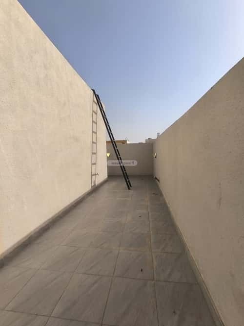 3 bedroom apartment in Al Khaleej 2