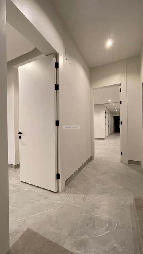 4 bedroom floor in Al Narjis 2