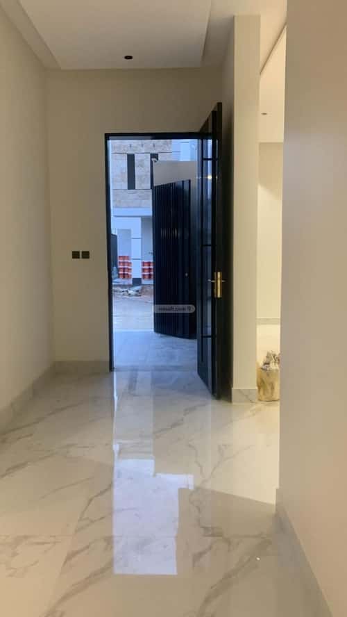 4 bedroom floor in Al Janadriyah 3