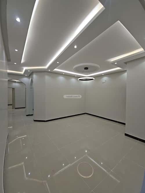 5 bedroom floor in Al Janadriyah 13