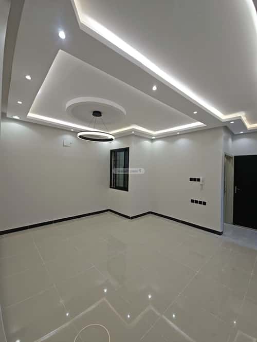 5 bedroom floor in Al Janadriyah 4