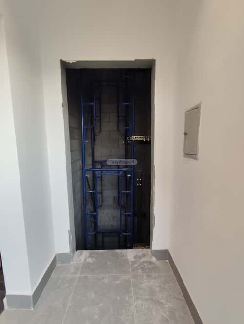 4 bedroom floor in Al Munsiyah 12