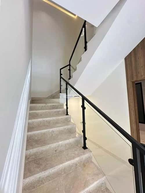 8 bedroom villa in Al Bayan 15
