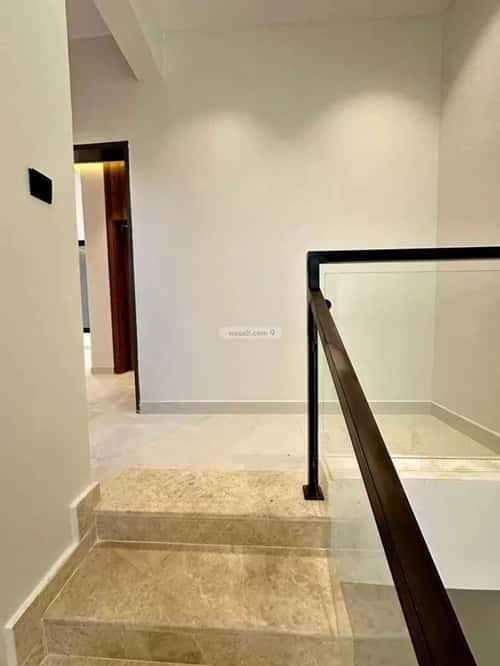 8 bedroom villa in Al Bayan 7