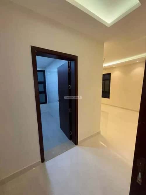 7 bedroom villa in Al Janadriyah 4
