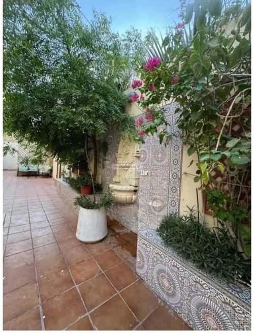 7 bedroom villa in Al Khaleej 5