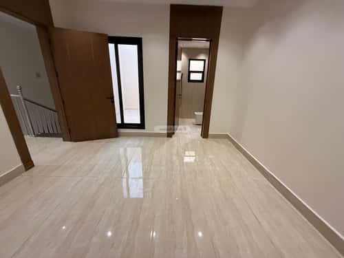 5 bedroom villa in Al Rimal 9