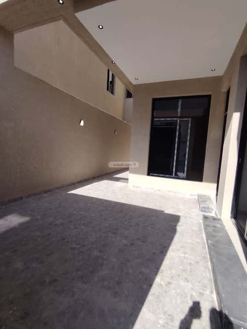 4 bedroom floor in Al Rimal 9