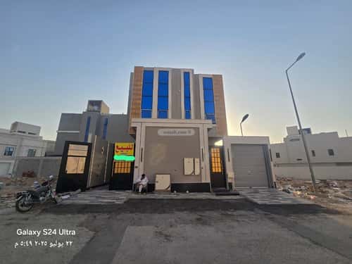 4 bedroom floor in Dirab 2