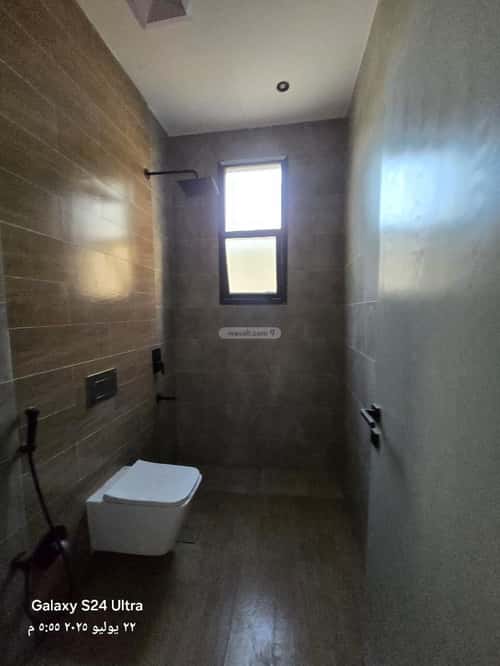 4 bedroom floor in Dirab 8