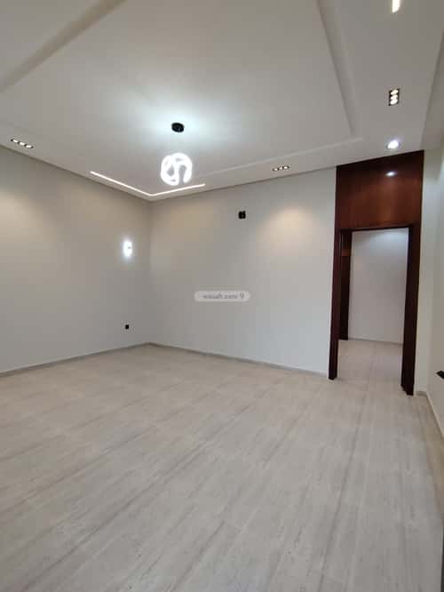 5 bedroom floor in Tuwaiq 7