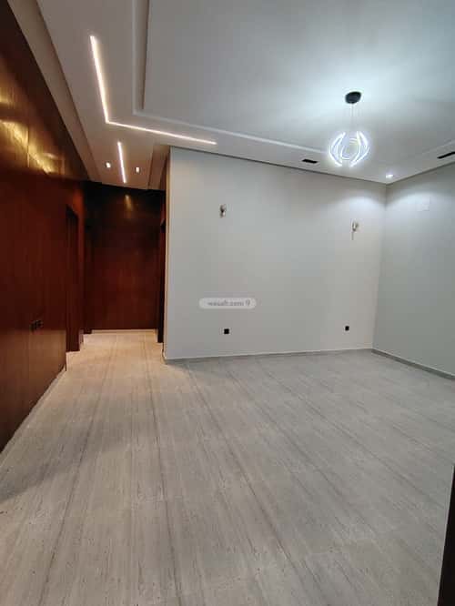 5 bedroom floor in Tuwaiq 4