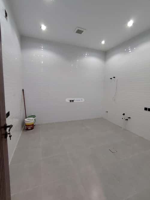6 bedroom floor in Tuwaiq 8