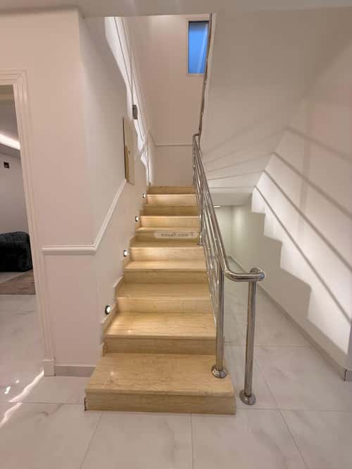 5 bedroom apartment in Tuwaiq 6