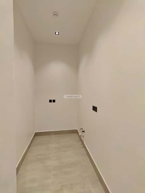 4 bedroom apartment in Al Yarmouk 5