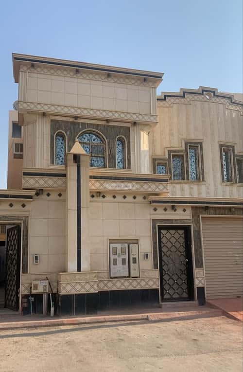 5 bedroom floor in Al Janadriyah 1