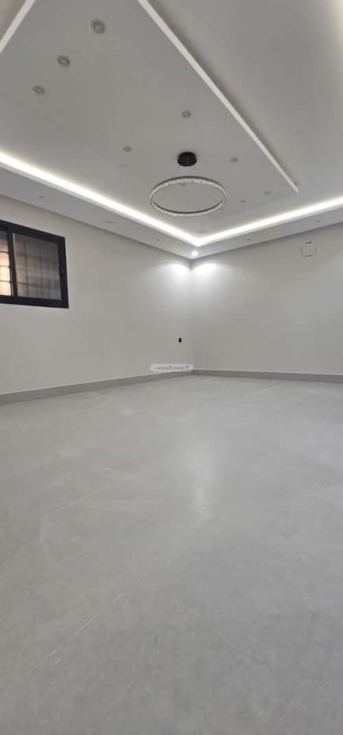 5 bedroom floor in Al Janadriyah 5