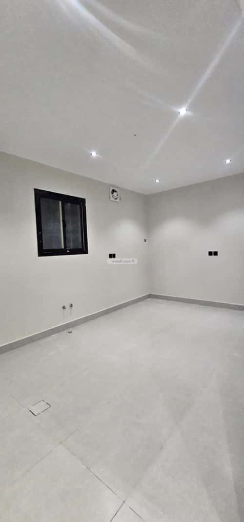 5 bedroom floor in Al Janadriyah 10