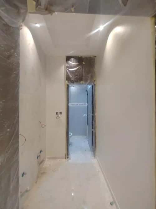 5 bedroom villa in Al Hazm 1