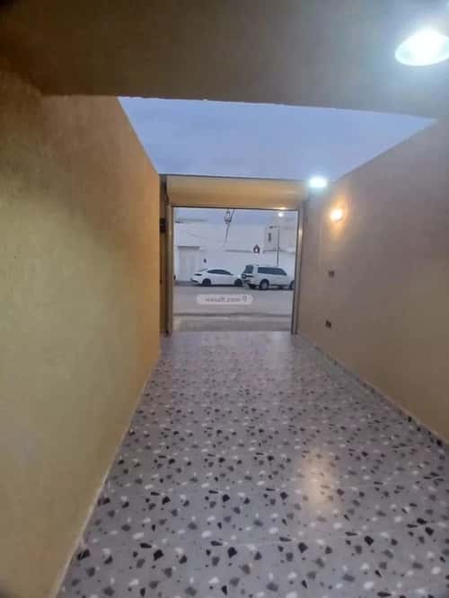 3 bedroom floor in Al Zahrah 12