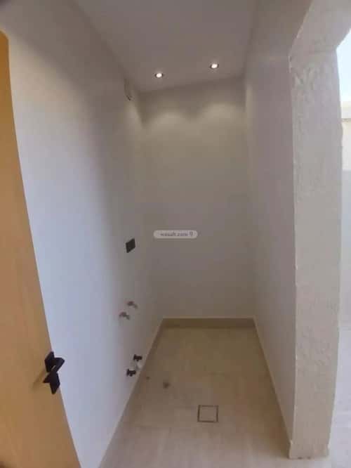 6 bedroom villa in Tuwaiq 13