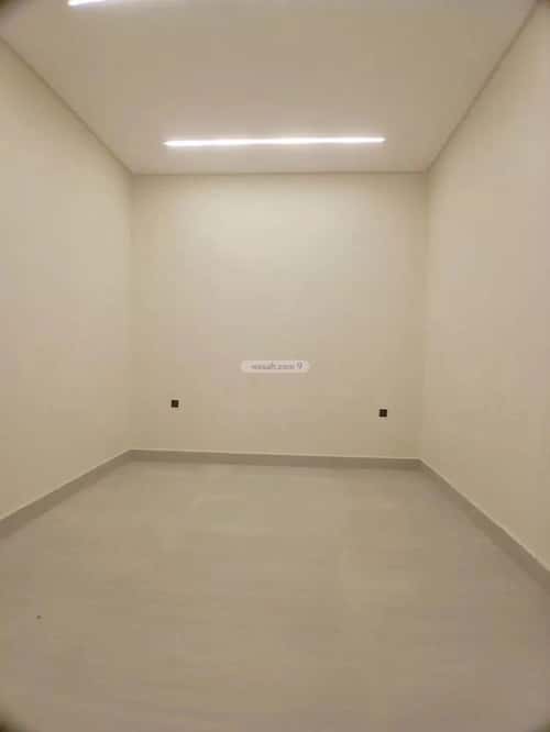 6 bedroom villa in Al Awali 15