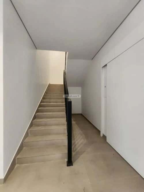 5 bedroom villa in Al Hazm 8