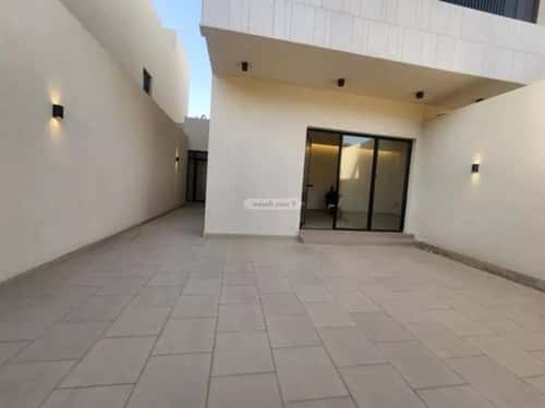 5 bedroom villa in Al Hazm 6