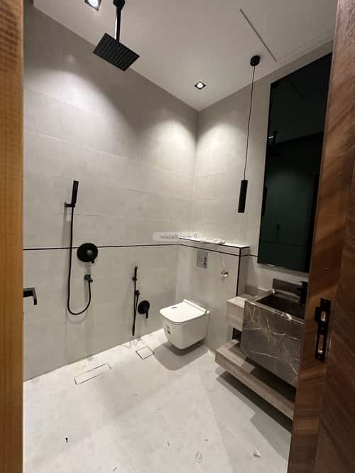 3 bedroom apartment in Dhahrat Laban 4