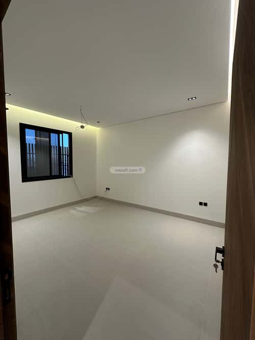3 bedroom apartment in Dhahrat Laban 13