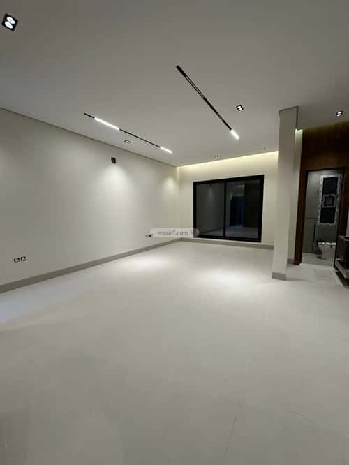 6 bedroom villa in Al Uraija Al Gharbi 2