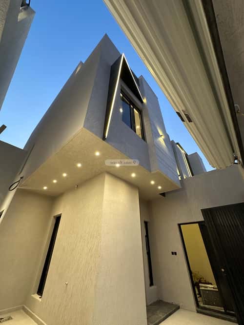 6 bedroom villa in Al Uraija Al Gharbi 9