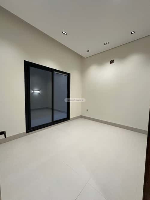 6 bedroom villa in Al Uraija Al Gharbi 20