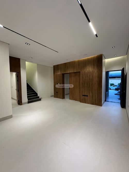 6 bedroom villa in Al Uraija Al Gharbi 2
