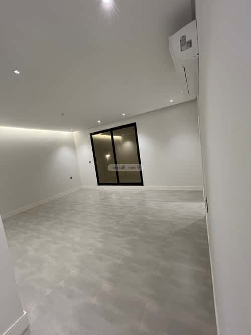 شقة 4 غرف في الملقا 1