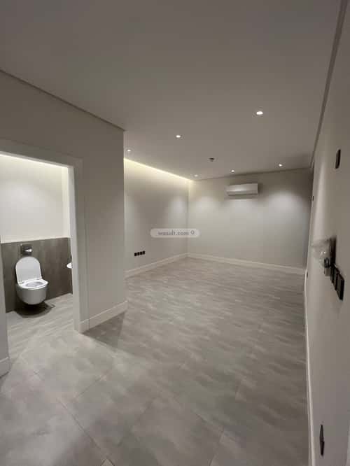 شقة 4 غرف في الملقا 3