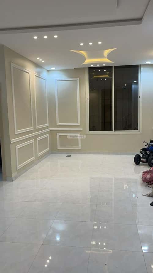 6 bedroom villa in Al Bayan 1