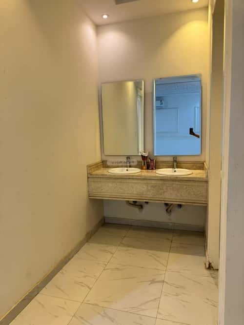 8 bedroom villa in Al Narjis 7