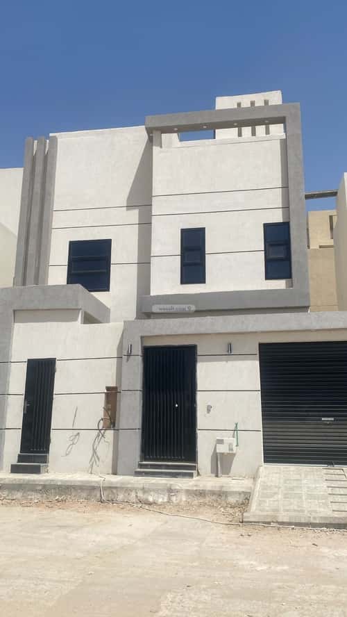 8 bedroom villa in Al Janadriyah 7