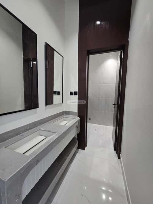 3 bedroom floor in Al Qadisiyah 4