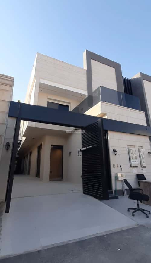 5 bedroom floor in Al Munsiyah 5