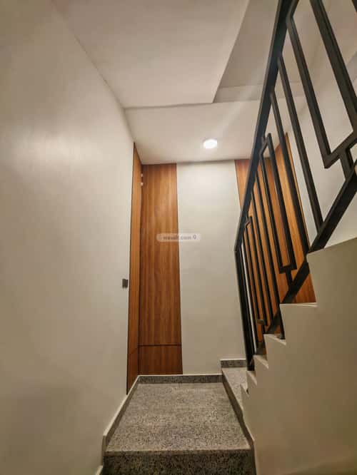 5 bedroom villa in Al Rimal 4