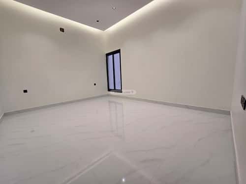 3 bedroom floor in Al Qadisiyah 13