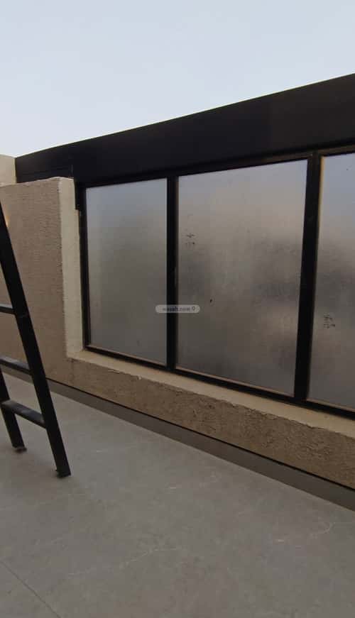 4 bedroom floor in Al Munsiyah 1