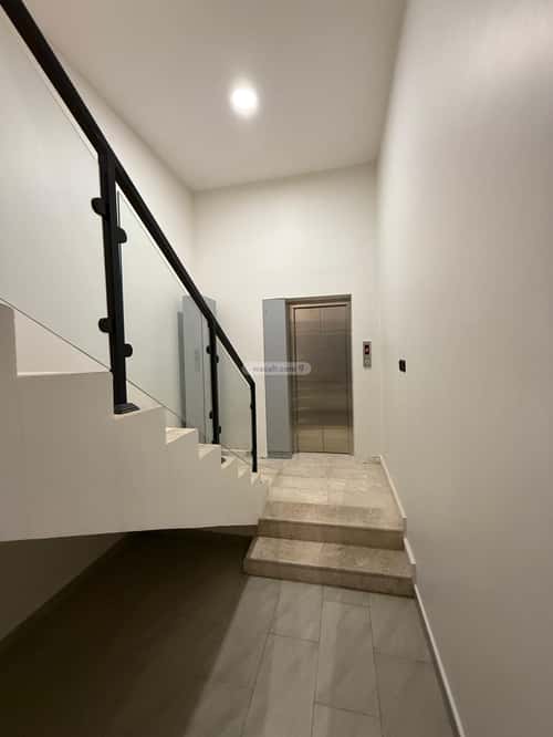 4 bedroom floor in Al Munsiyah 12