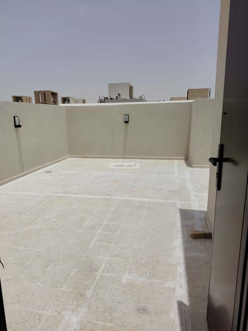 شقة 4 غرف في الرمال 1